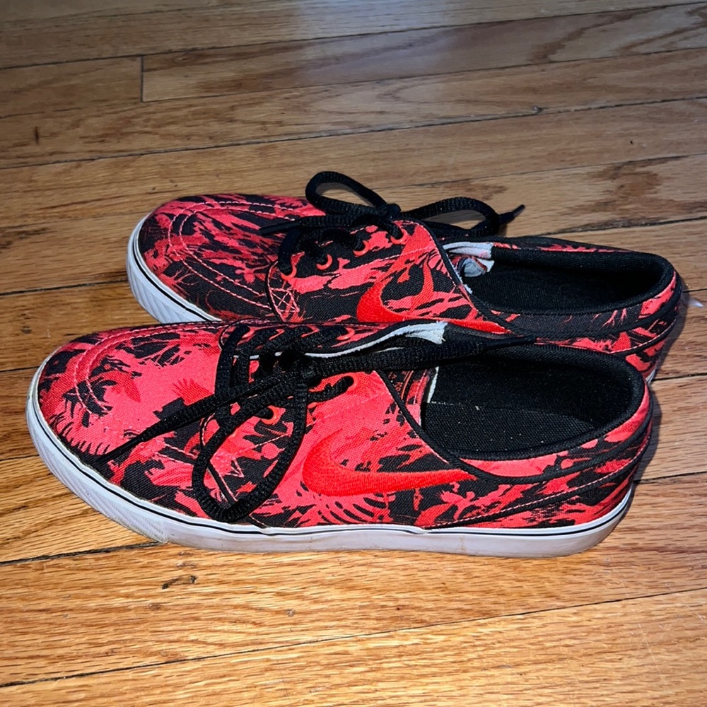 Nike sb janoski size 6